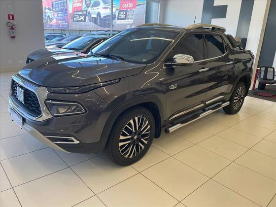 FIAT TORO 2.2 TURBO DIESEL RANCH 4WD AT9
